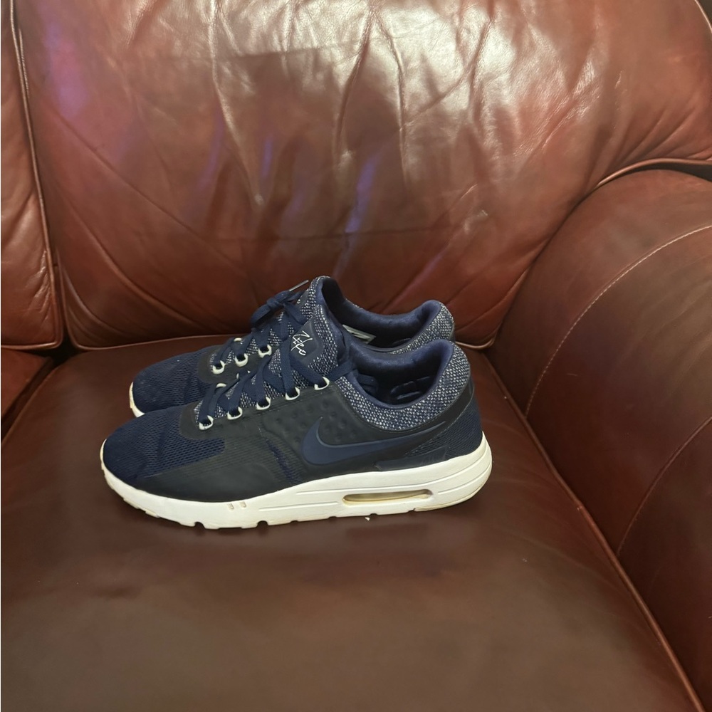 Size 13 Nike air max